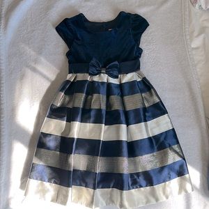 Jona Michelle Navy and silver formal dress size 5T